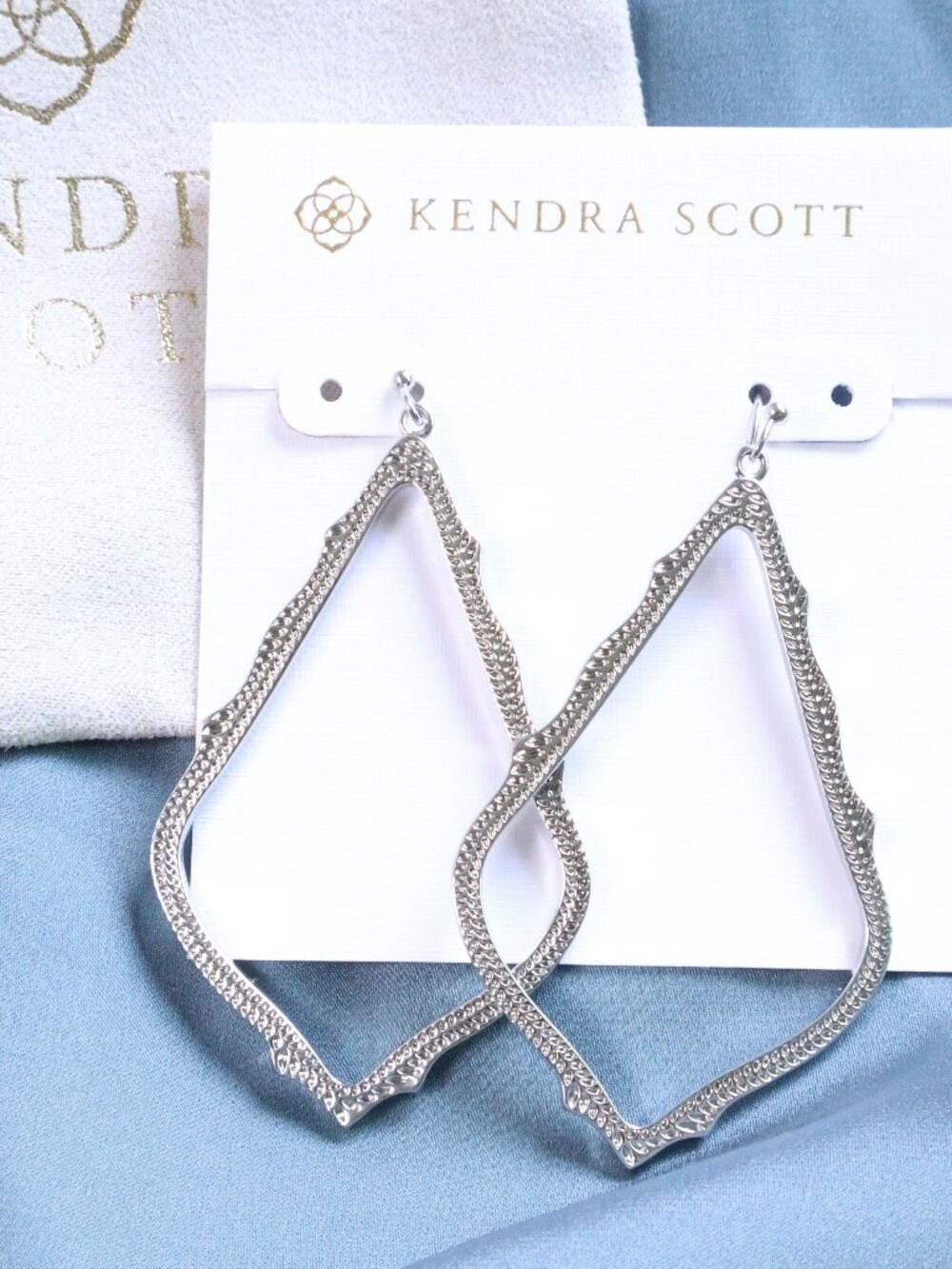 Kendra Scott Sophee Silver Drop Earrings